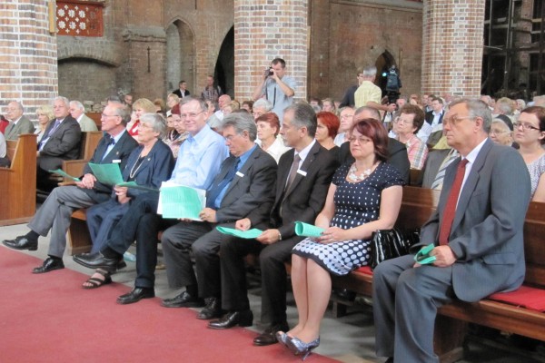 kum. Gottesdienst - Gemeinde
