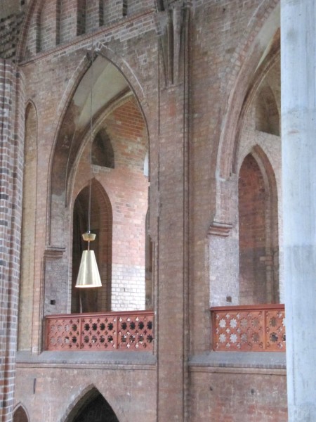 kum. Gottesdienst - Blick zur oberen Marienkapelle