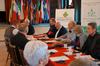 06.dsc00831-gespraeche_im_rathaus_bei_der_konferenz_oekologie_des_geistes_mit_erzbischof_dziega.jpg