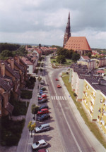 Blick vom Bernickower Tor auf die Marienkirche